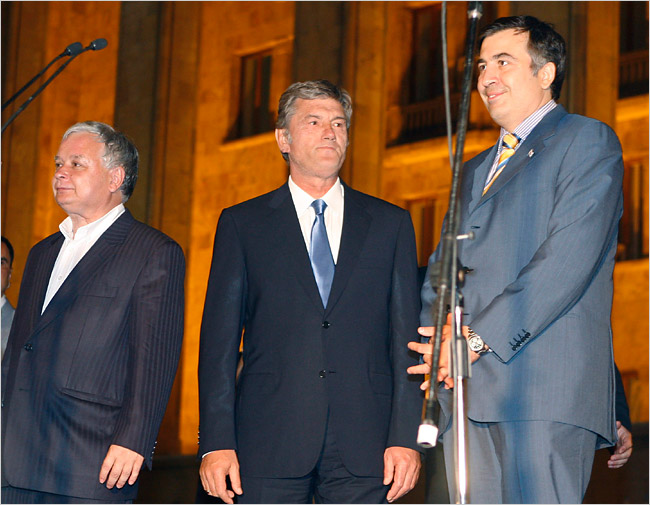 Presidents Viktor A. Yushchenko of Ukraine, center, and Lech Kaczynski of Poland, left, offer support for President Mikheil Saakashvili of Georgia against the Russian invasion of his country, Georgia�s capital, Tbilisi, August 2008.
